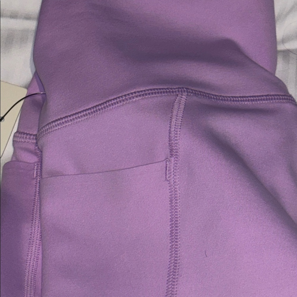 PELOTON HIGH WAISTED SIDE POCKET LEGGING LAVENDER COLOR SIZE XS WAIST 11β NWTS - Picture 5 of 9